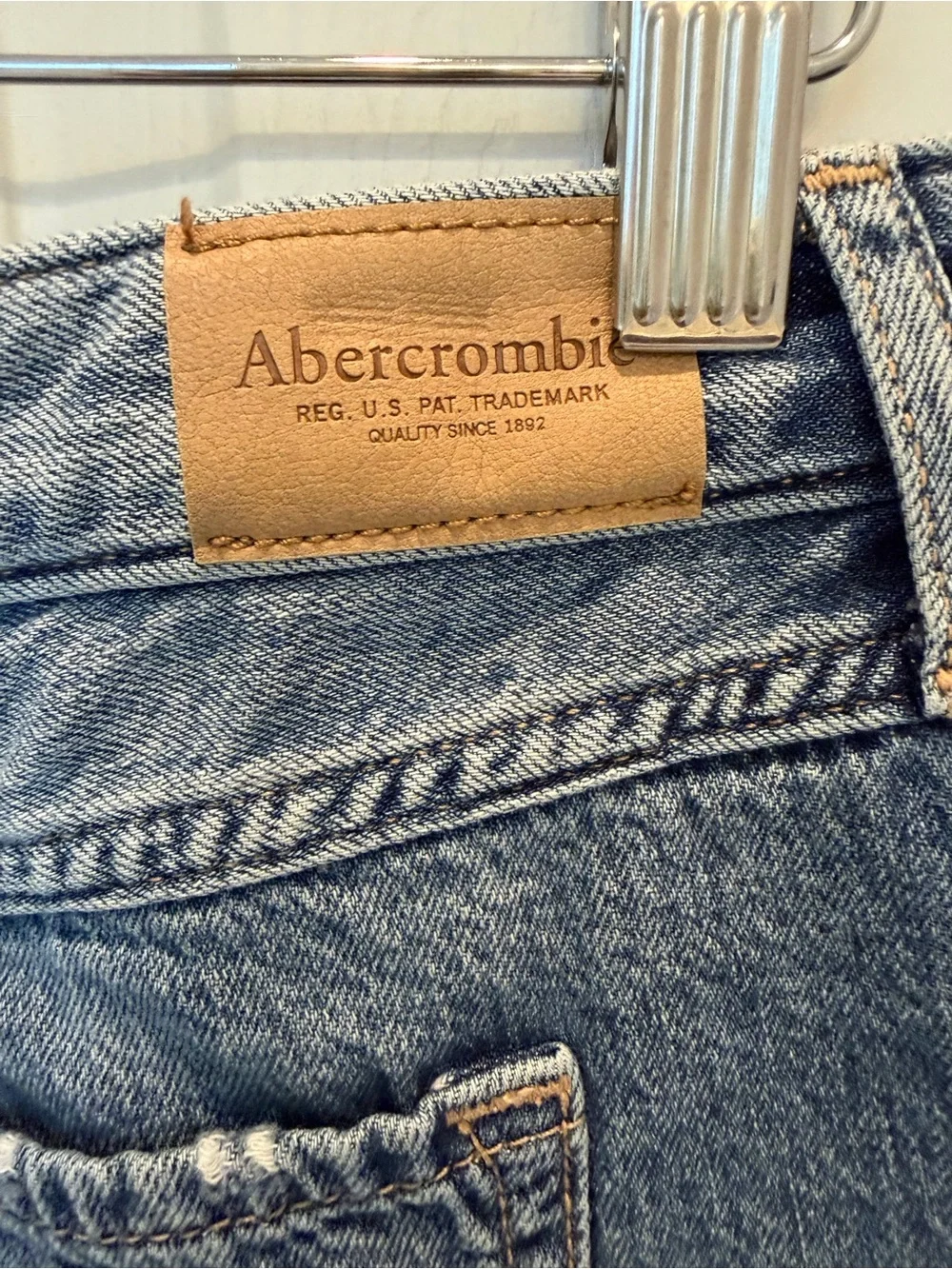 Abercrombie Kids Girls Mid Rise Baggy Denim Shorts Distressed Size 15/16